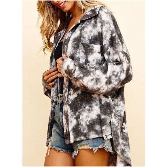 09 Cozy Tie Dye Button up Jacket Shacket - Picture 3 of 3